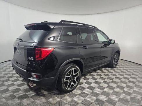Used 2023 Honda Passport Elite image 4