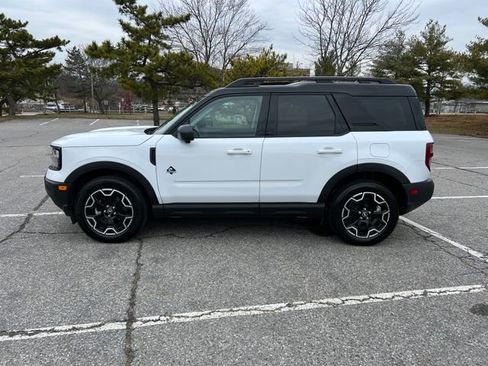 Used 2025 Ford Bronco Sport Outer Banks w/ Outer Banks Tech Package+ image 6