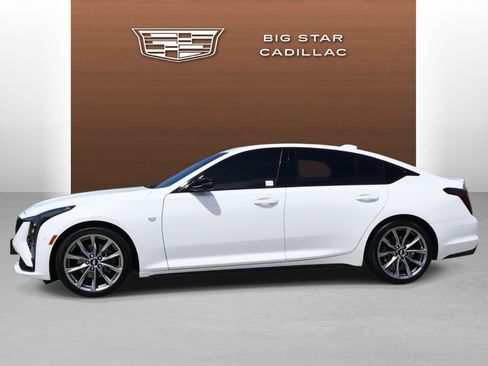 Used 2025 Cadillac CT5 Sport RWD image 2