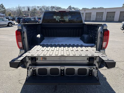 New 2026 GMC Sierra 1500 Elevation image 20