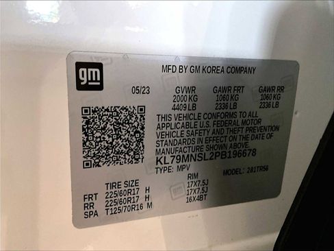 Used 2023 Chevrolet TrailBlazer LS AWD/4WD image 35