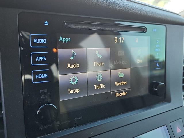 Used 2016 Toyota Sienna XLE FWD image 16