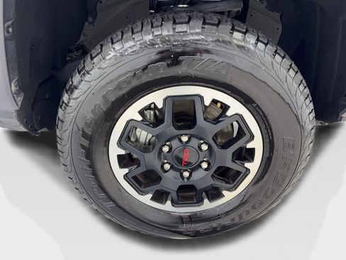 Used 2025 Toyota Tacoma TRD Off-Road AWD/4WD image 83
