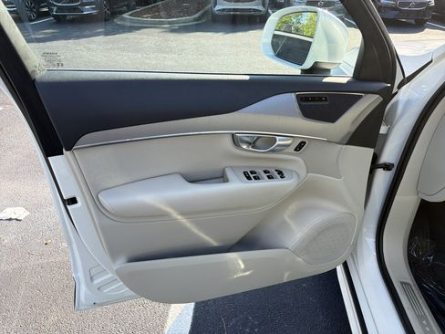 Certified 2023 Volvo XC90 B5 Core w/ Protection Package Premier AWD/4WD image 14