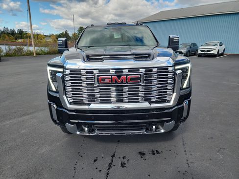 New 2026 GMC Sierra 2500 Denali AWD/4WD image 3