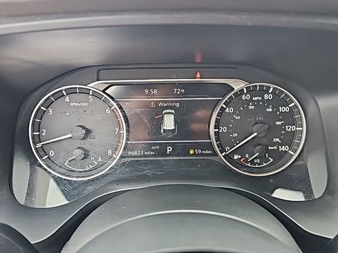 Used 2021 Nissan Rogue SV image 12