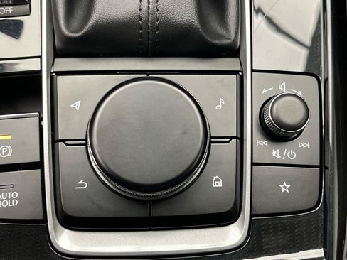 Certified 2025 MAZDA CX-30 AWD 2.5 S w/ Select Sport Pkg image 14