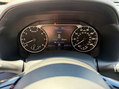 Used 2025 Nissan Altima 2.5 SR AWD/4WD image 17