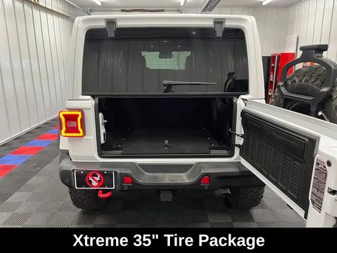Used 2024 Jeep Wrangler Unlimited Rubicon AWD/4WD image 7