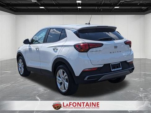 Used 2025 Buick Encore GX Preferred FWD image 3