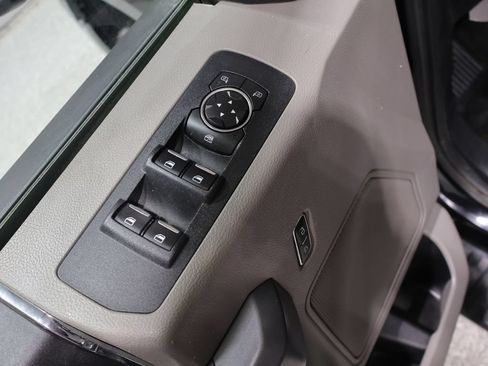 Used 2018 Ford F150 XLT w/ Equipment Group 301A Mid AWD/4WD image 24