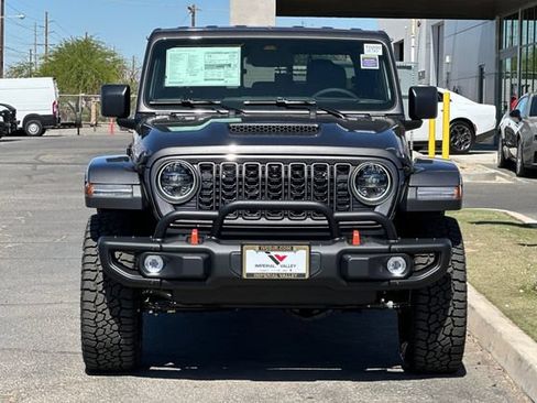 New 2026 Jeep Gladiator Mojave AWD/4WD image 8