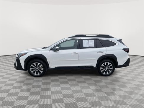 Used 2024 Subaru Outback Touring XT AWD/4WD image 5