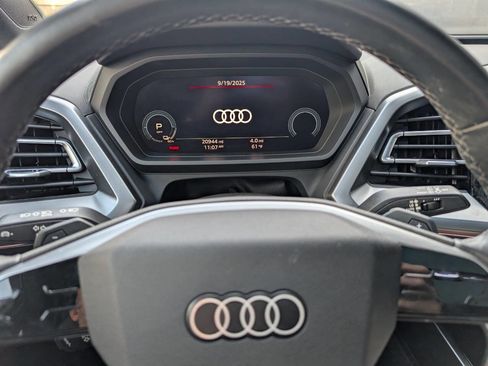 Used 2023 Audi Q4 e-tron Premium Plus w/ Premium Plus image 14