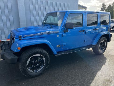 Used 2014 Jeep Wrangler Polar Edition image 2
