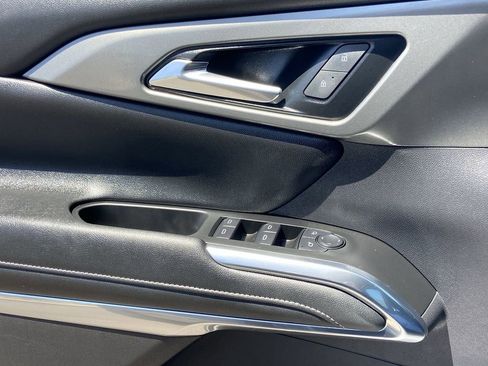 Used 2024 Chevrolet Traverse LS w/ Midnight/Sport Edition FWD image 19