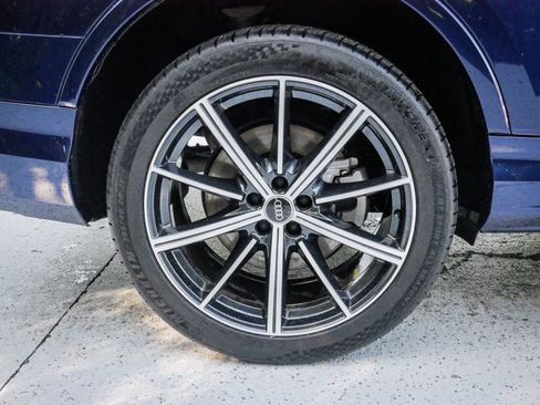 Used 2021 Audi Q7 3.0T Premium Plus w/ Executive Package AWD/4WD image 13
