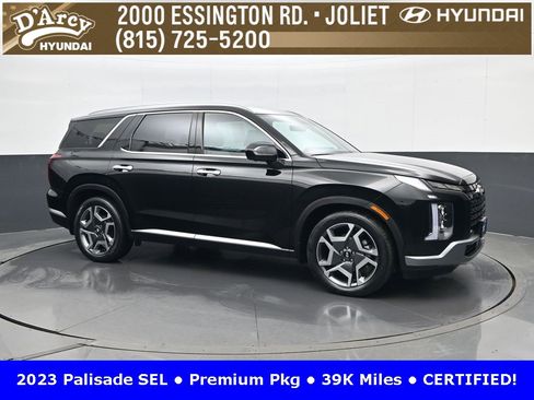Used 2023 Hyundai Palisade SEL w/ Cargo Package image 3