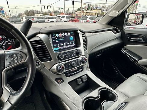 Used 2020 Chevrolet Tahoe LT image 36