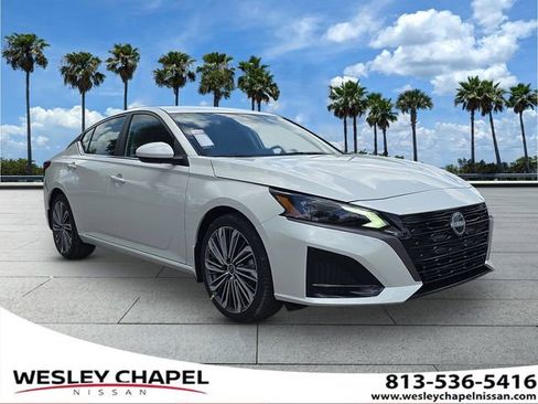 New 2026 Nissan Altima 2.5 SV w/ SV Premium Package image 1