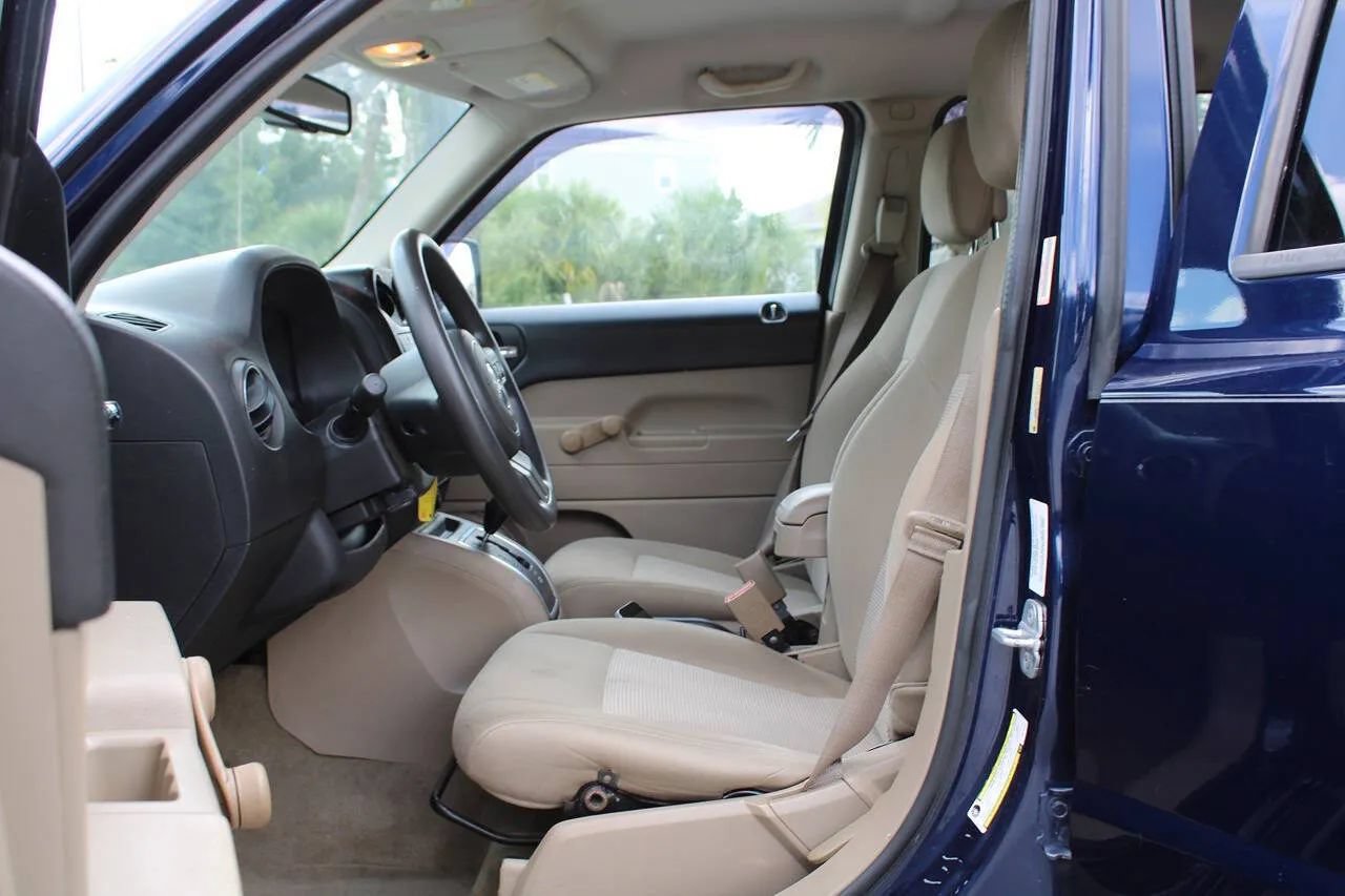 Used 2014 Jeep Patriot Sport FWD image 6