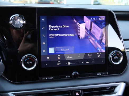 Used 2024 Lexus RX 350 FWD w/ Technology Package image 22