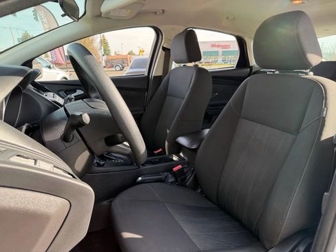 Used 2015 Ford Focus SE image 17