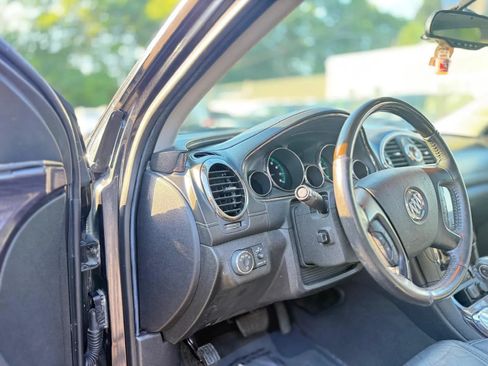 Used 2017 Buick Enclave Premium w/ Experience Buick Package AWD/4WD image 11