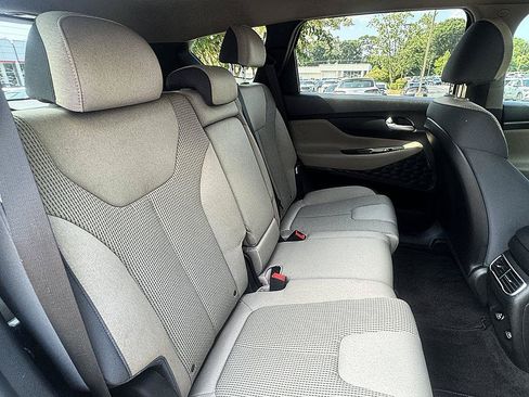 Used 2023 Hyundai Santa Fe SE AWD/4WD image 19