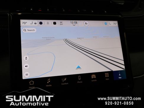 New 2025 Jeep Grand Cherokee Limited w/ Black Appearance Package image 11