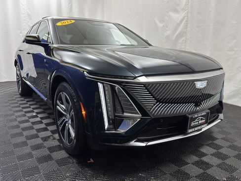 Used 2024 Cadillac Lyriq Luxury image 15