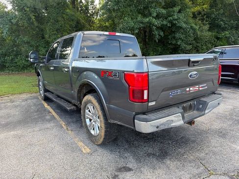 Used 2018 Ford F150 Lariat w/ Equipment Group 502A Luxury AWD/4WD image 4
