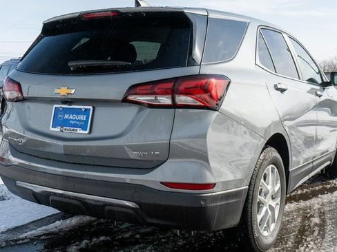 Used 2024 Chevrolet Equinox LT w/ Driver Convenience Package AWD/4WD image 6