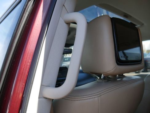 Used 2023 Nissan Armada Platinum w/ Captain's Chairs Package image 16