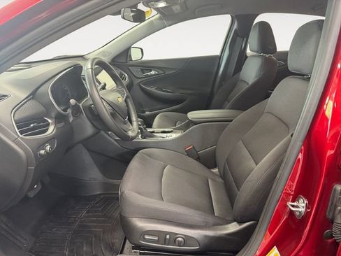 Used 2022 Chevrolet Malibu LT FWD image 8