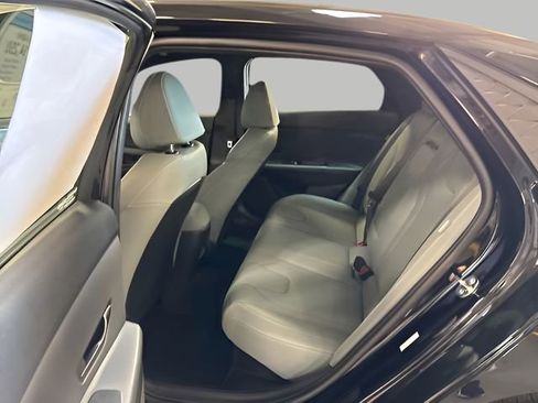 New 2025 Hyundai Elantra Limited image 47