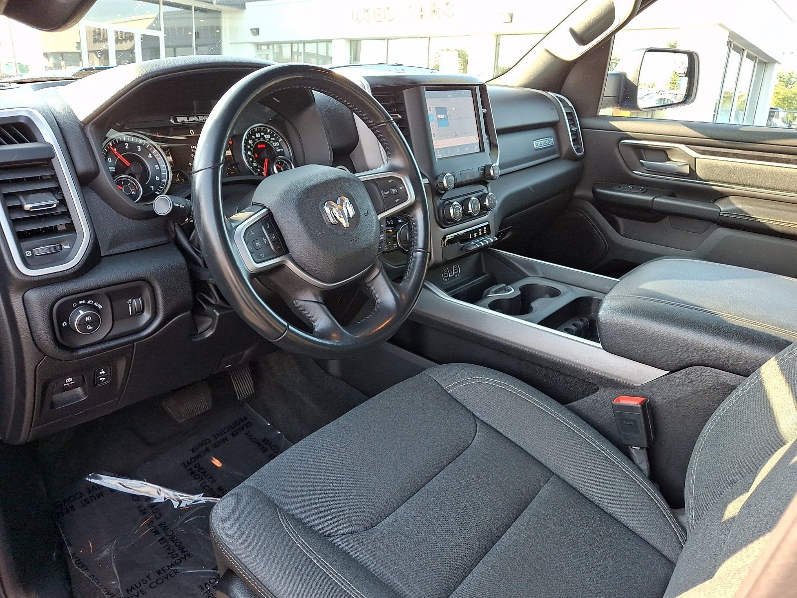 Used 2022 RAM 1500 Big Horn AWD/4WD image 11