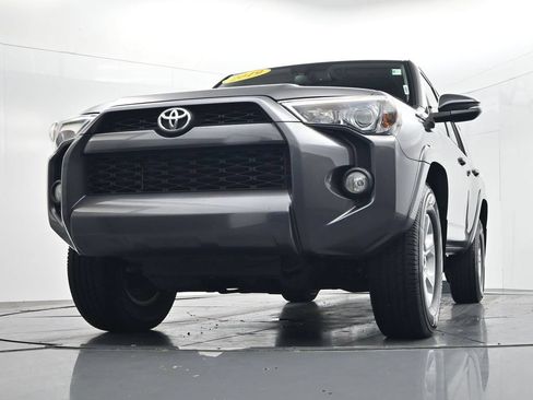 Used 2019 Toyota 4Runner SR5 Premium AWD/4WD image 41