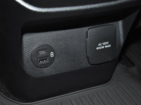 Used 2025 Ford Ranger XLT w/ Equipment Group 301A High image 18