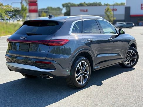 Used 2025 Audi Q5 Premium w/ Convenience Package AWD/4WD image 6