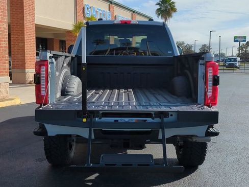 New 2026 Ford F250 Lariat w/ Black Appearance Package AWD/4WD image 14