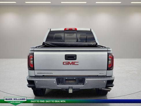 Used 2018 GMC Sierra 1500 SLT AWD/4WD image 5