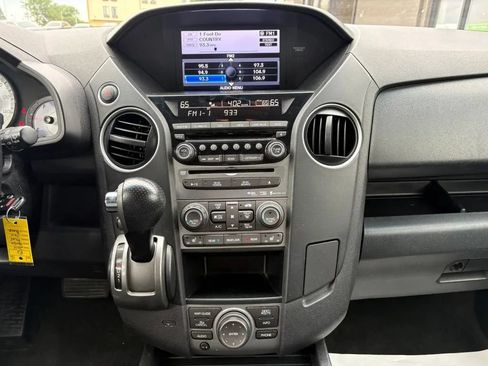 Used 2014 Honda Pilot Touring image 13
