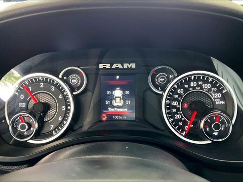 Used 2025 RAM 1500 Big Horn RWD image 13