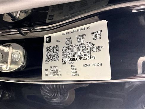 Used 2023 Chevrolet Colorado W/T RWD image 32