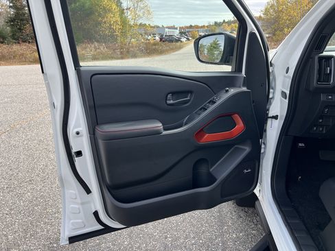 New 2026 Nissan Frontier PRO-4X w/ Pro Premium Package image 17