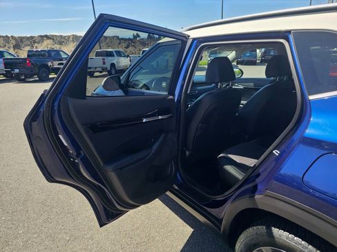 Used 2021 Kia Seltos S AWD/4WD image 20