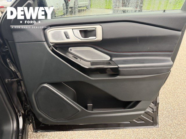 Used 2023 Ford Explorer ST w/ Equipment Group 401A AWD/4WD image 38