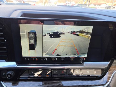 Used 2024 Chevrolet Silverado 1500 LT Trail Boss w/ LT Trail Boss Premium Package image 47