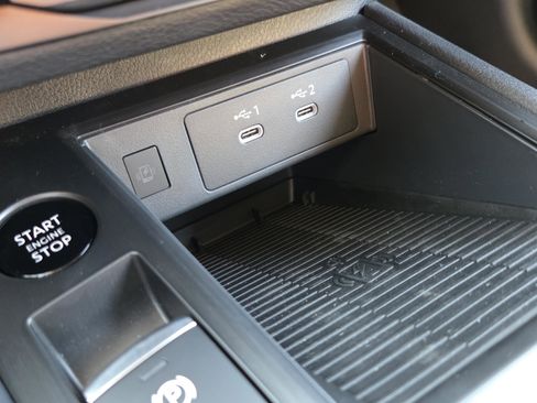 New 2026 Nissan Kicks SV w/ SV Premium Package FWD image 21